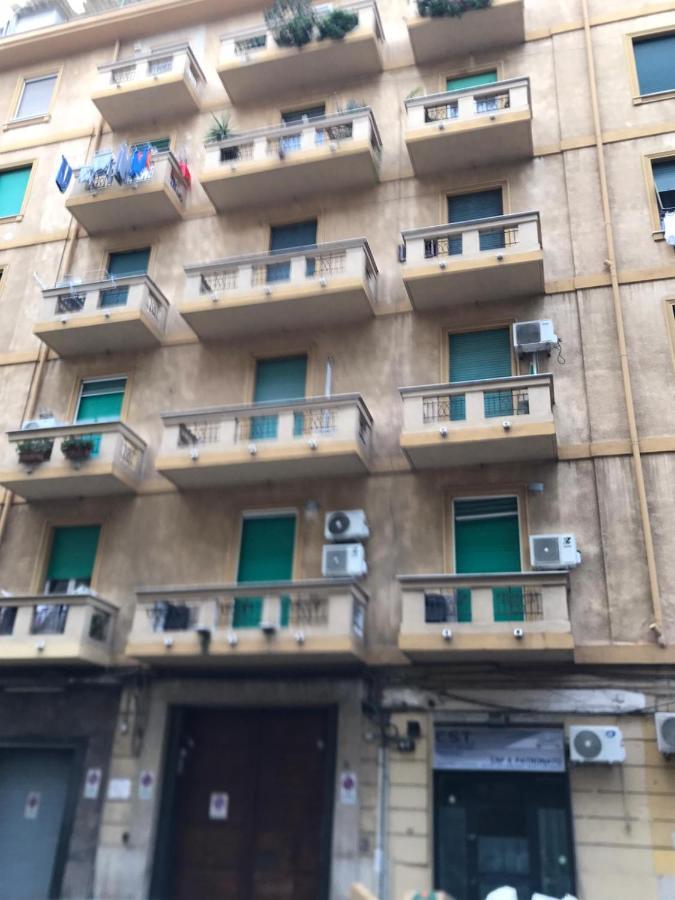 Partenope 120 Mq نابولي المظهر الخارجي الصورة